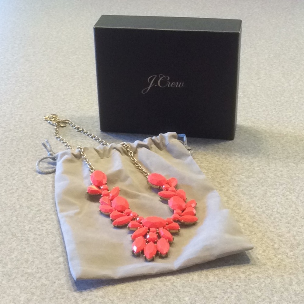 J Crew Coral Statement Necklace - Picture 1 of 12